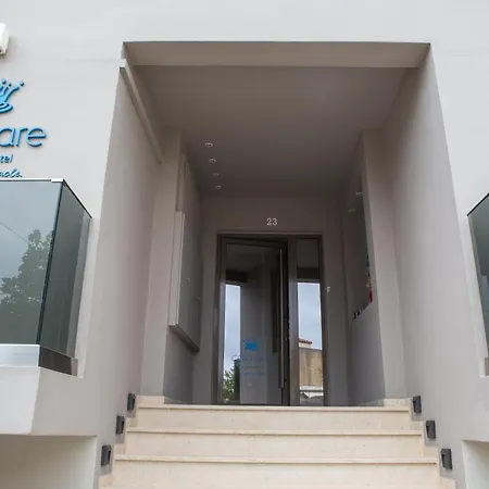 Otel Calmare Resmo