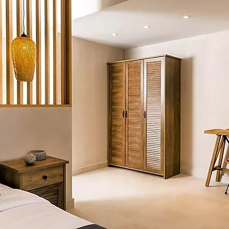 Hotel Calmare Rethymno (Crete)