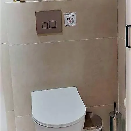 Calmare Hotel 3*