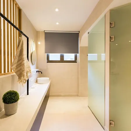 Calmare Hotel Rethymno (Crete)